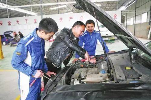 看我这么修车,师父叫我滚!