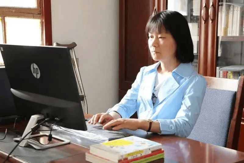 张兰萍赵燕荣获2023年度"感动甘肃·陇人骄子"称号,刘海云师富贵荣获