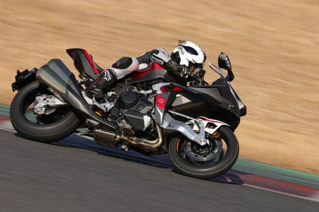 鹤立鸡群的bimota tesi h2_搜狐汽车_搜狐网