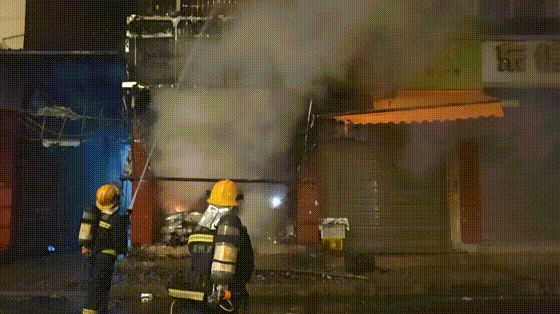 到来沿街店铺火灾频发消防安全问题不容忽视↓↓↓来源:东山大队编辑