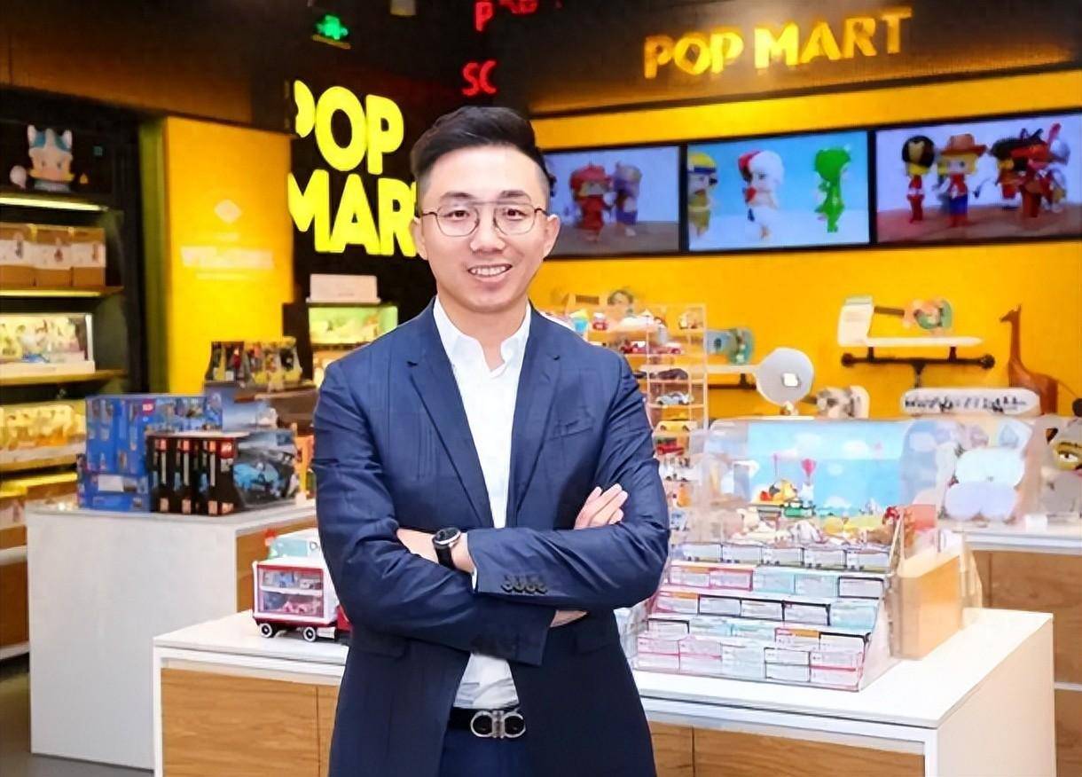 河南小伙23岁白手起家,抓住人性弱点狂赚500亿,他是如何做到的