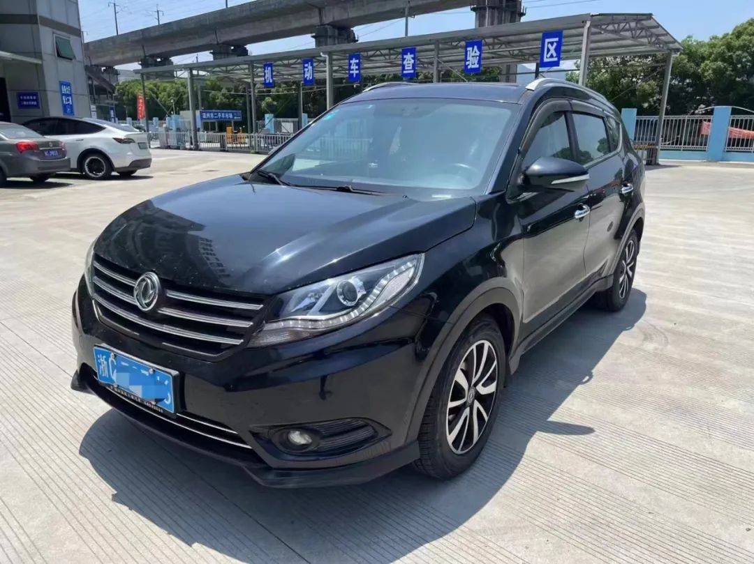 2016年 东风580 七座 1.5t 原版一手车