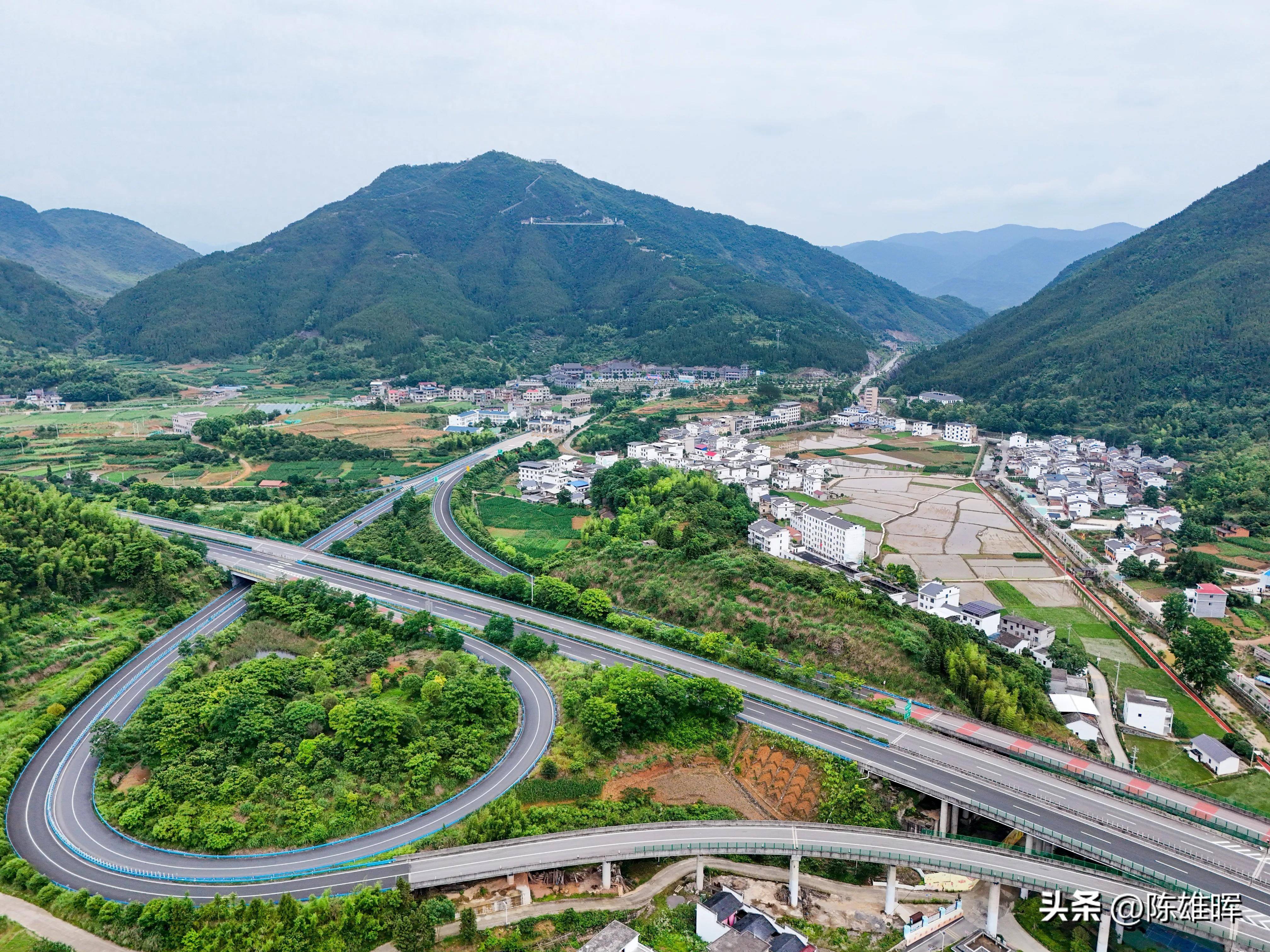 世界那么美,我想住隐水,通山大畈隐水旅行风景航拍摄影