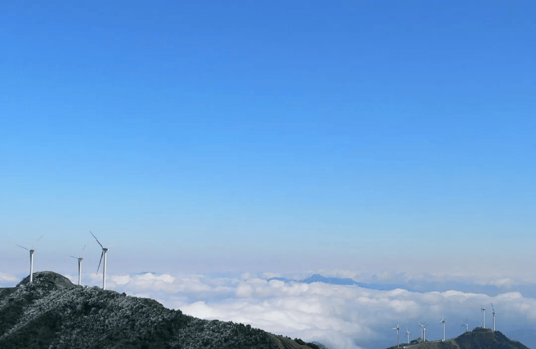 从「云中湖」至「石龙峡」,从湖边到山间.