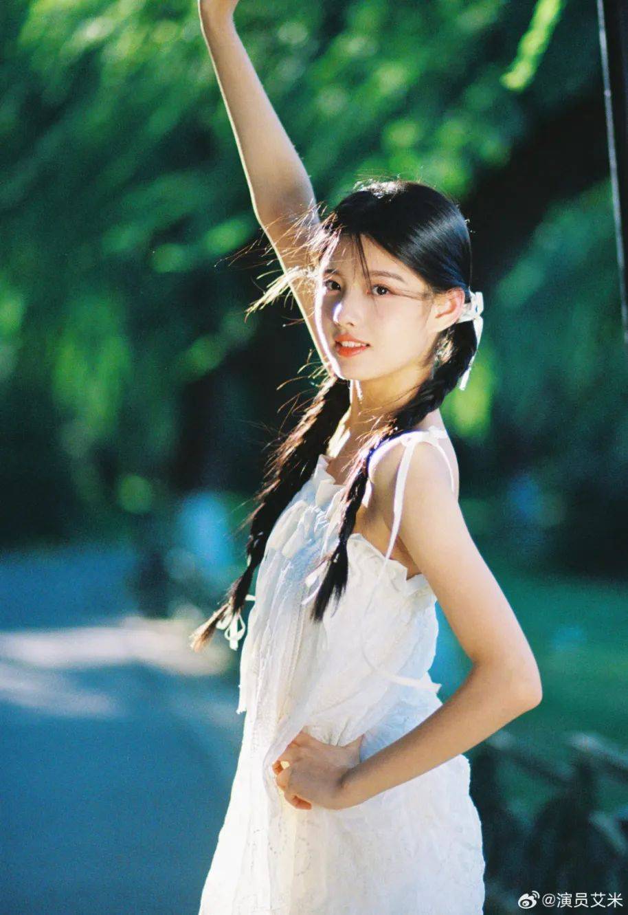 真的有被《墨雨云间》里的艾米!好看到!