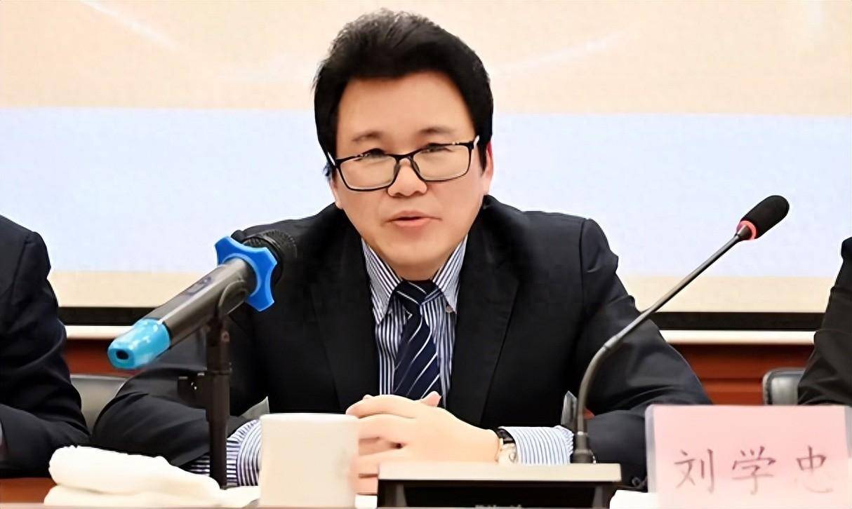 福建检察机关依法对落马副厅刘学忠提起公诉