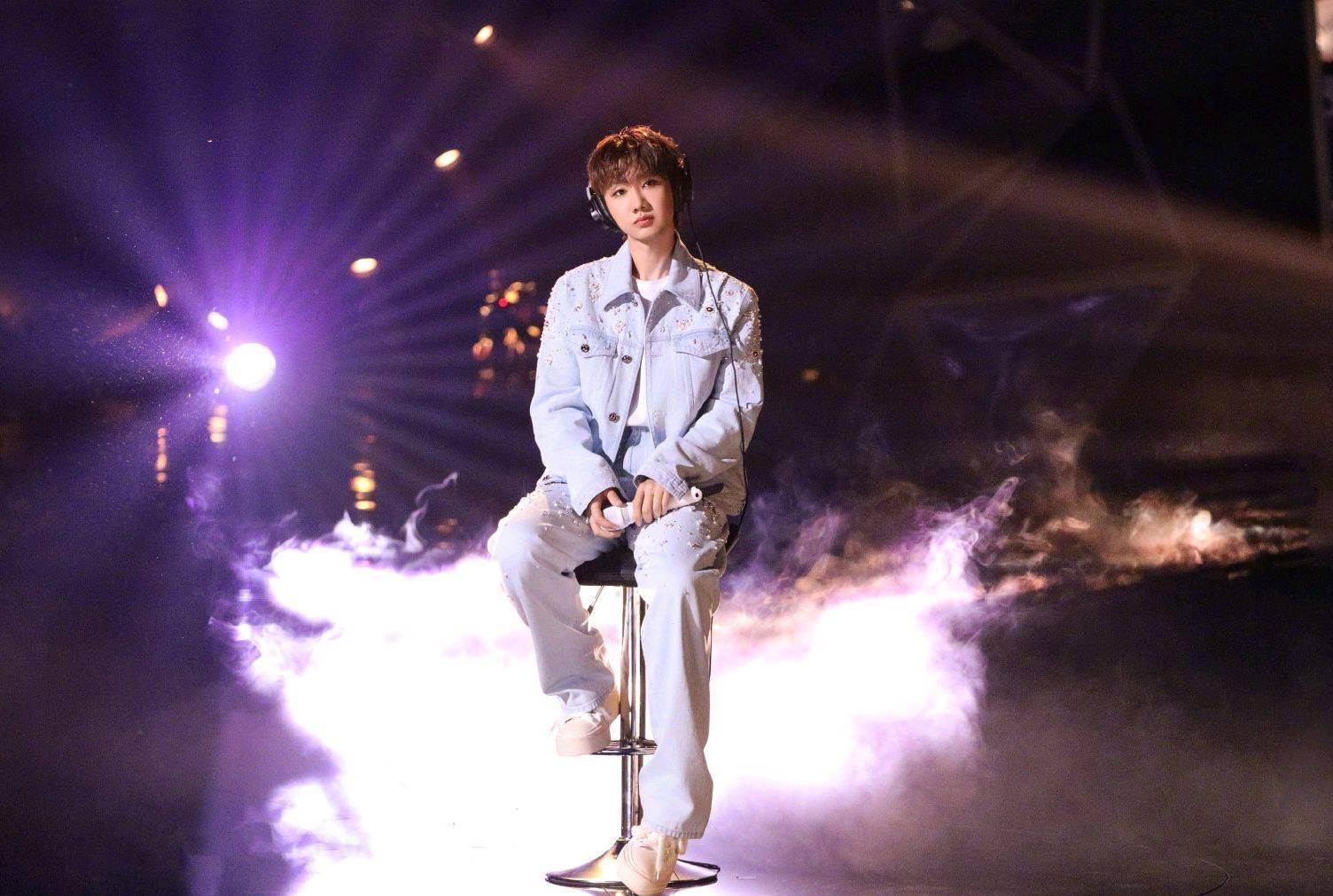 《歌手2024》第五期播出，那英首次表现很稳，张钰琪揭榜成功-歌手2024在线观看完整版免费