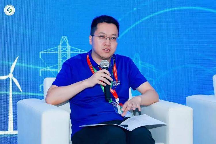 谈及短时和超短时储能调频的应用,李小兵介绍了思源清能在多种不同时