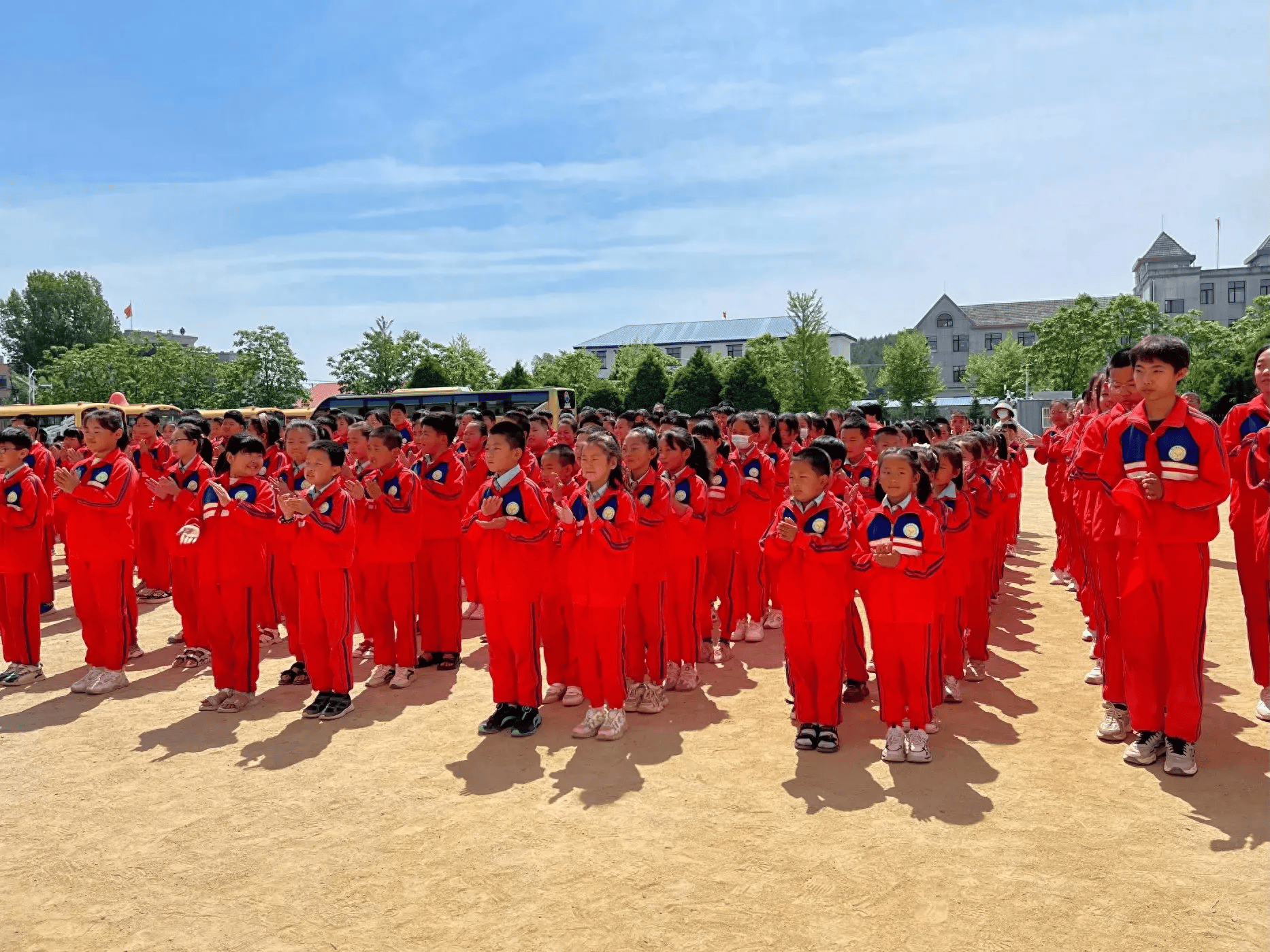 大连女子学校图片