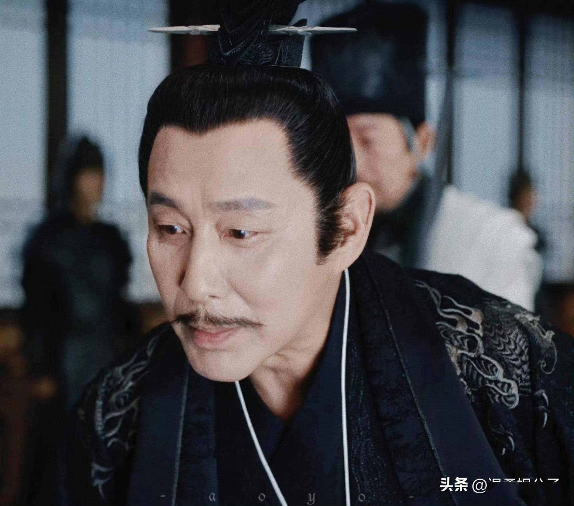 男演员长相有多重要?《庆余年》两季庆帝64岁和69岁,差距明显