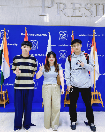 【印尼留学】千岛与你一同启航,开启总统大学新篇章