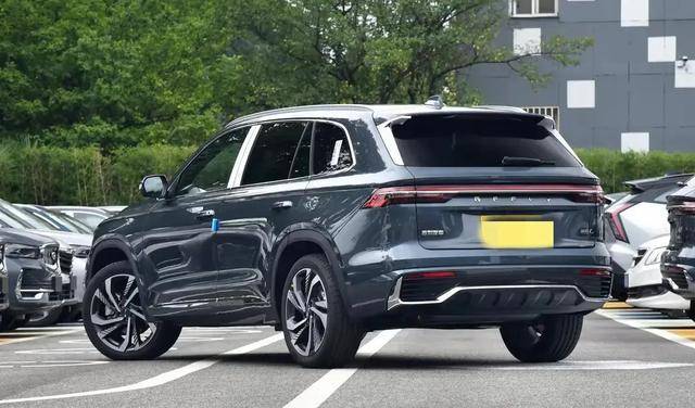 国产高性价比 suv 吉利星越 l,14 万左右落地,外观时尚内饰实在