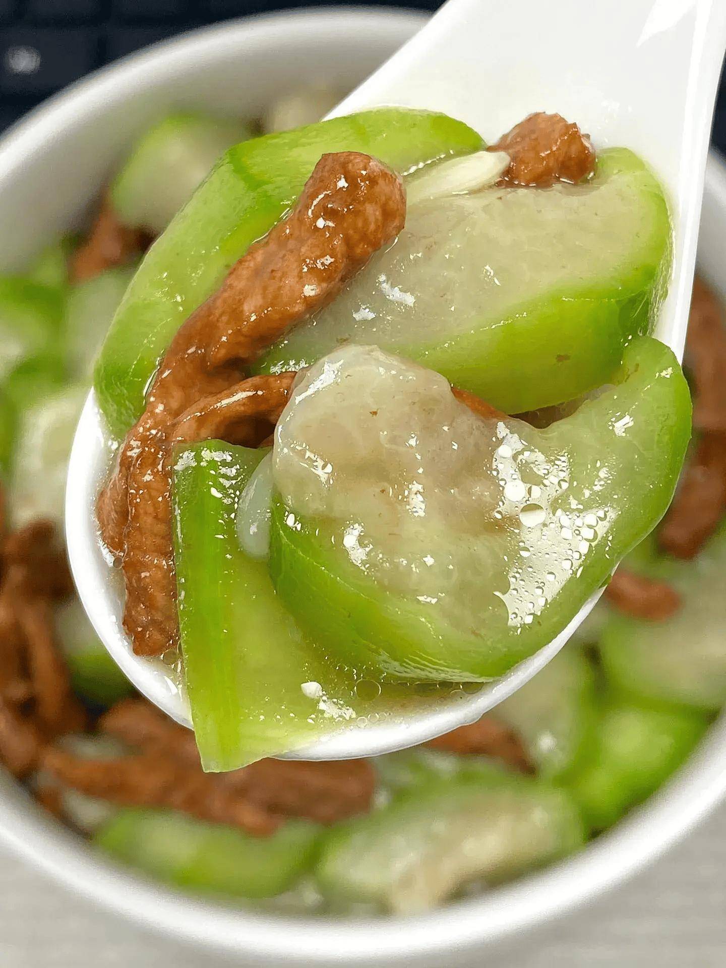 夏季这菜使劲吃,一清热,二消暑,三补水养胃,清甜爽滑,营养高