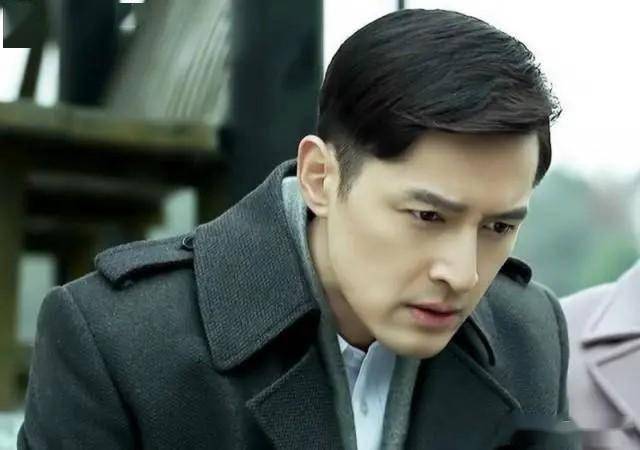 35岁张若昀对比41岁胡歌,老天赏饭吃和科班演技,差距一目了然