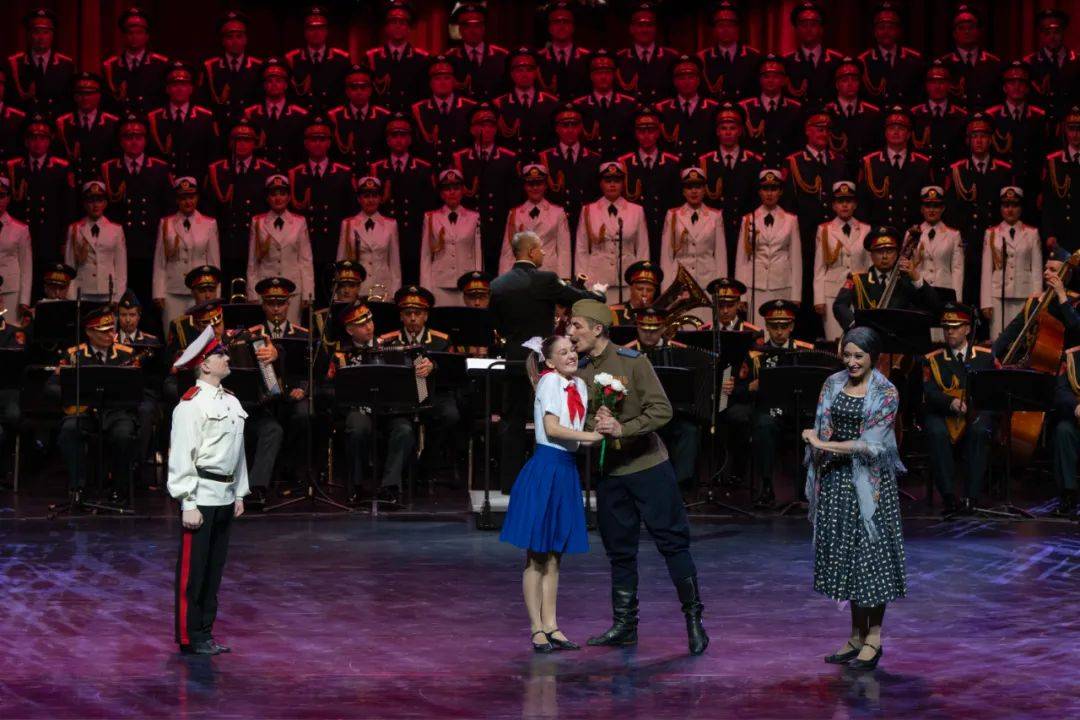 热血再燃!俄罗斯亚历山大红旗歌舞团今晚唱响中俄友谊之歌