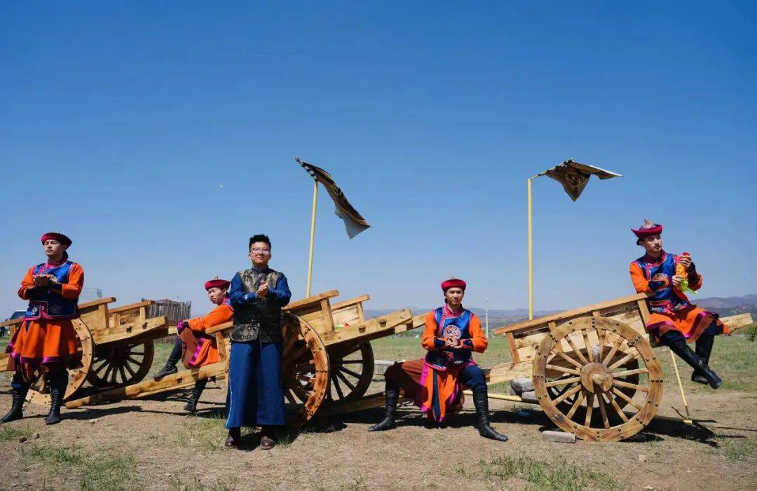 乌兰牧骑 | 佳节情浓粽飘香 策马放歌敕勒川
