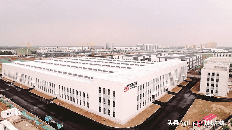 位于潇河新兴产业园区京东物流园东侧,由山西建投潇河公司总承包,建设