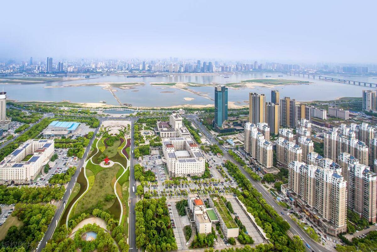 南昌各县区2023年财政收入:新建区接近红谷滩区,安义县暴涨