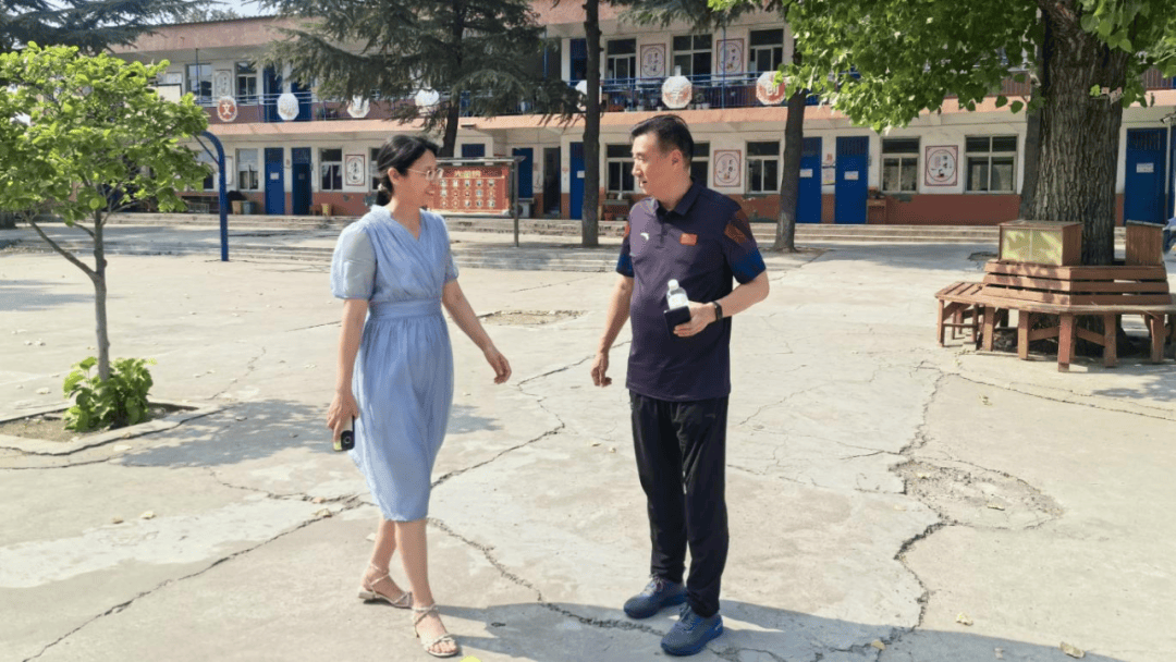 选材组先后前往宝丰县杨庄小学,杨庄中学,周庄小学,宝丰一中东校区和