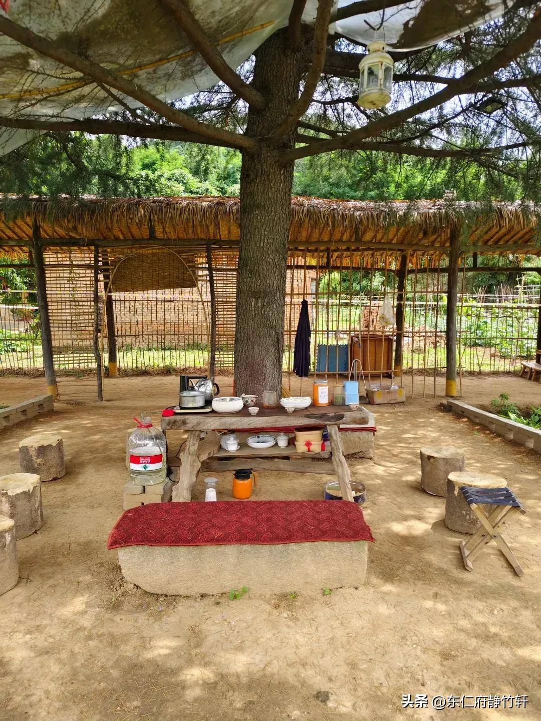 联题陕西省西安市大秦岭圭峰寺 文图/李景宁 终南居士