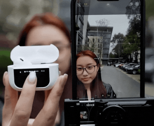 还成功融入了华为生态产品体系,其中一款塞尔兰斯(深蓝斯)剃须刀还