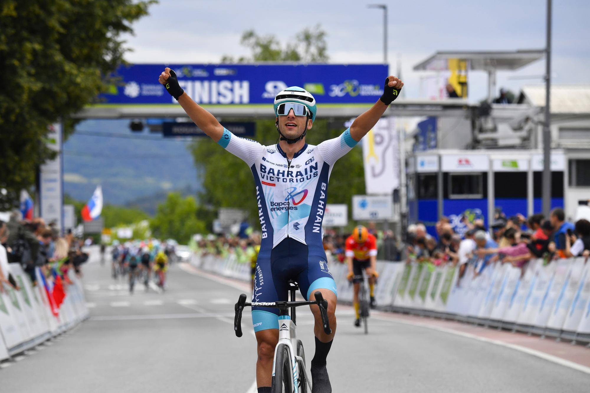 巴林胜利车队展开勇猛新篇章!