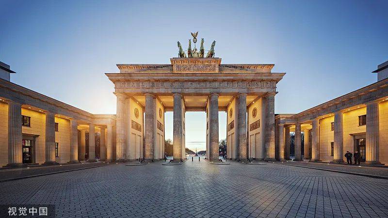 勃兰登堡门被改造成球门,德国的足球到底有多疯狂?|欢嘞欧洲杯