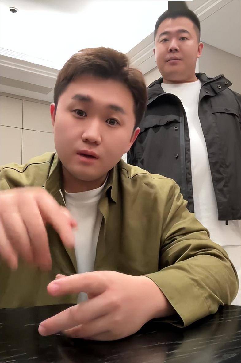 《墨雨》败类冯裕堂:剧里剧外"两幅面孔",曾龙套5年吃