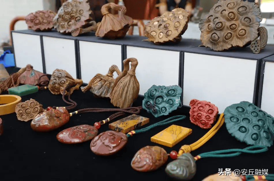 安丘市青云山古玩市集热闹开市!