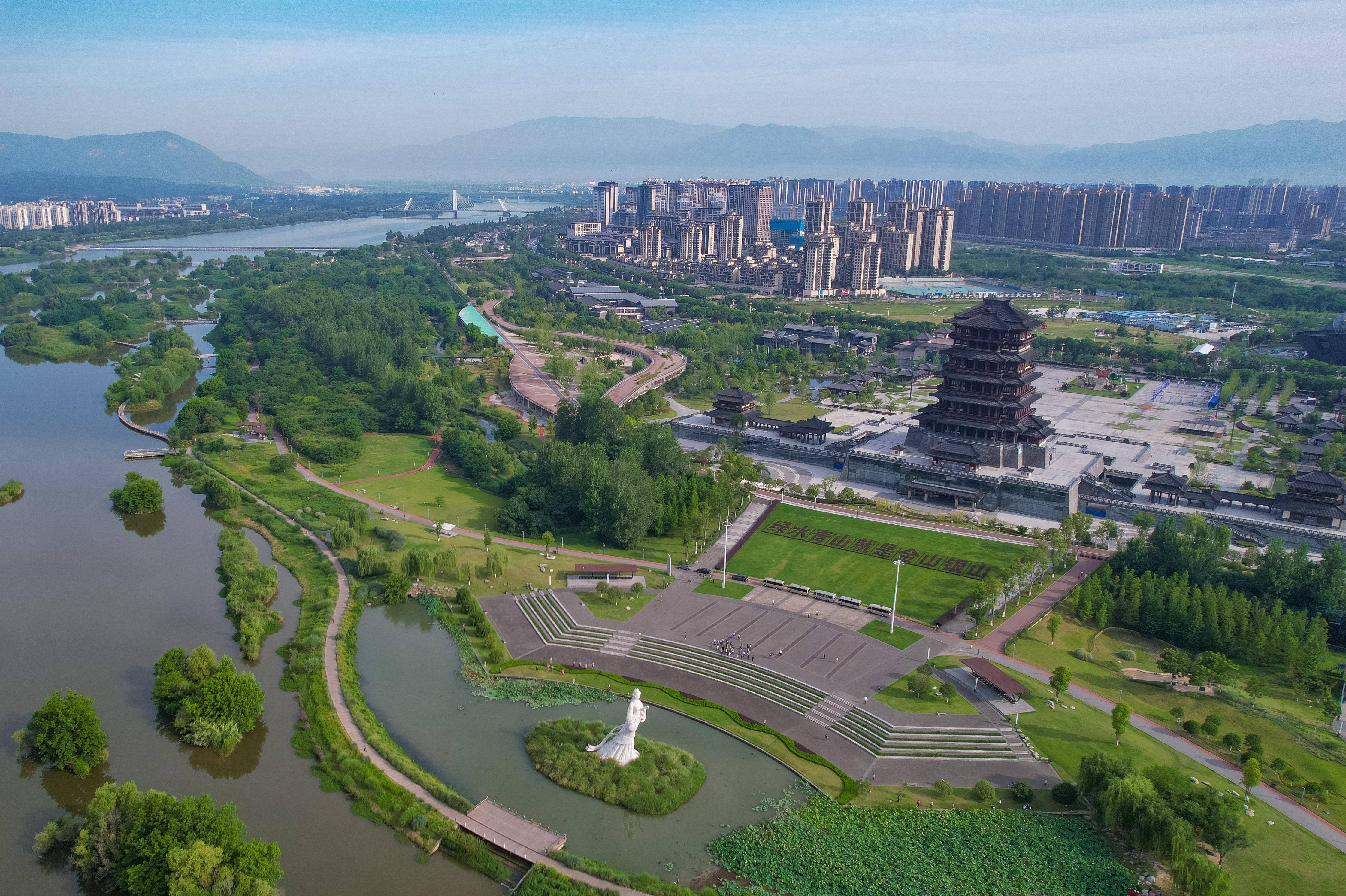 海南日报:管家婆一肖一码必中-城市：“城市气质 版权价值” 重庆城市宠粉地图上新