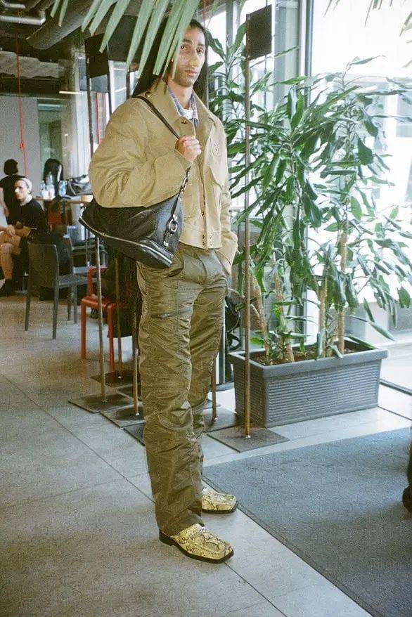 oakley x junya watanabe 联名鞋款率先披露|hb daily