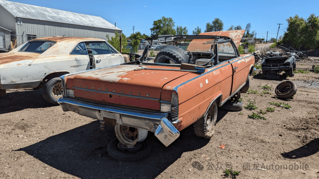 【报废场寻宝】1965年rambler ambassador 990敞篷车1965年美国汽车
