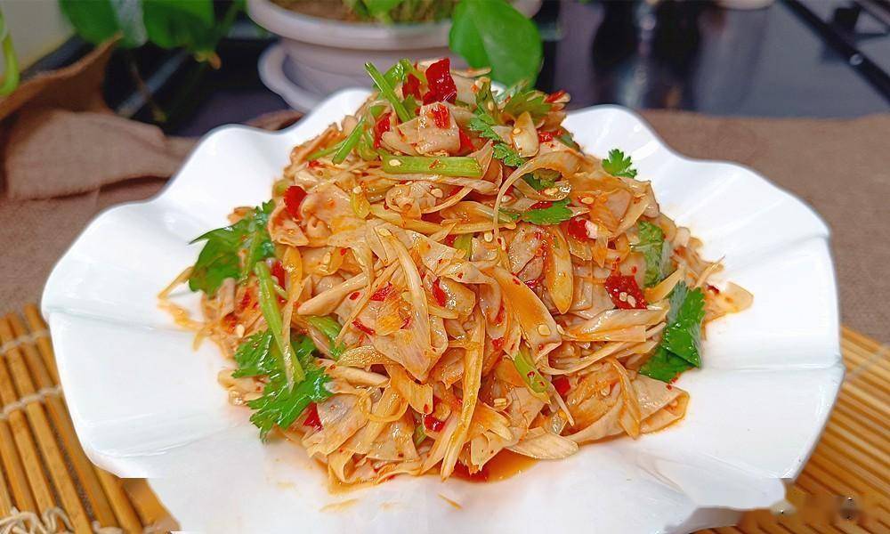 夏日必备,爽口凉拌菜"葱香豆皮",做法超简单!