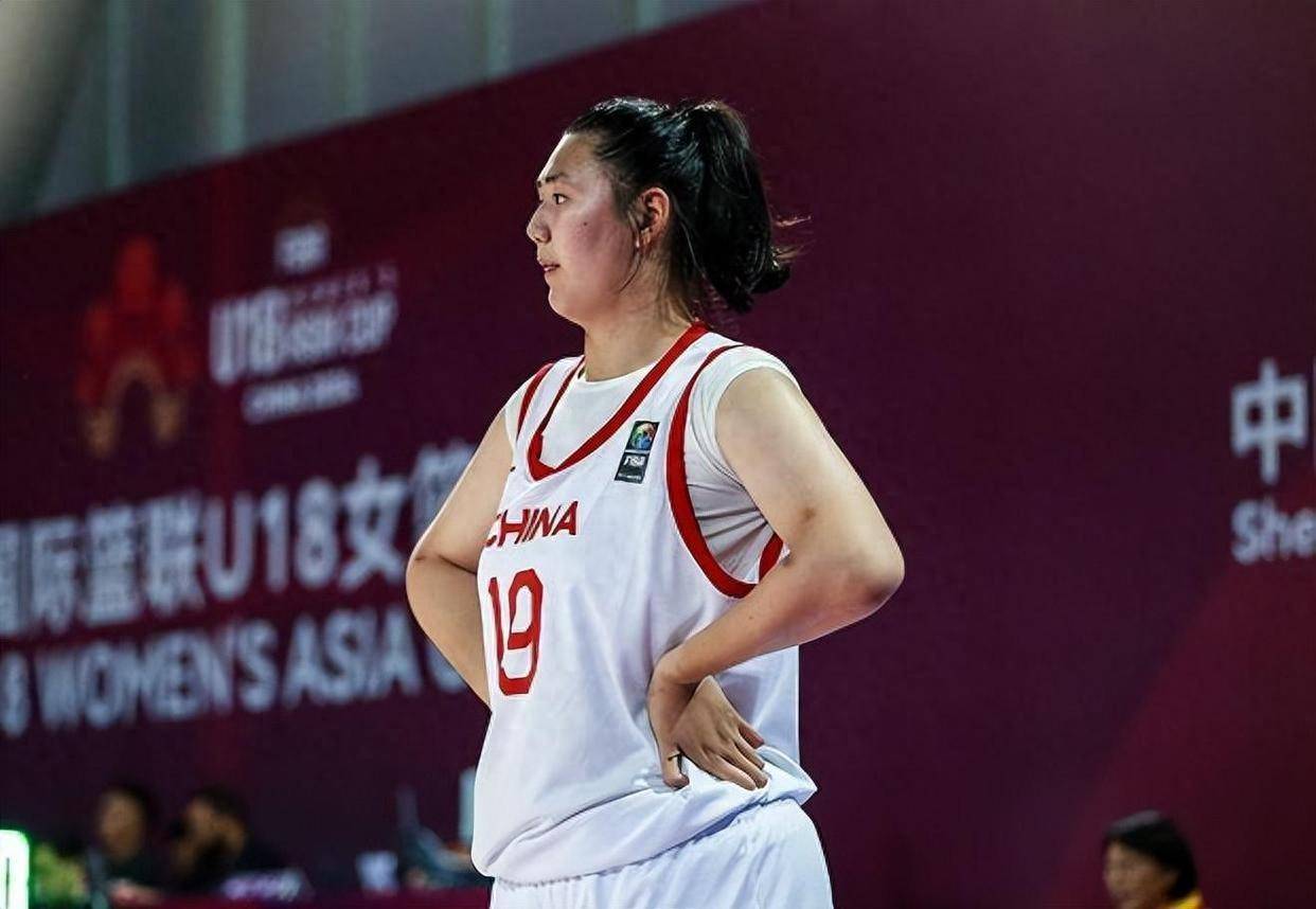 张子宇亚洲杯一炮打响，张子宇透露心里一个小目标和一个大目标_中国女篮_比赛_美国