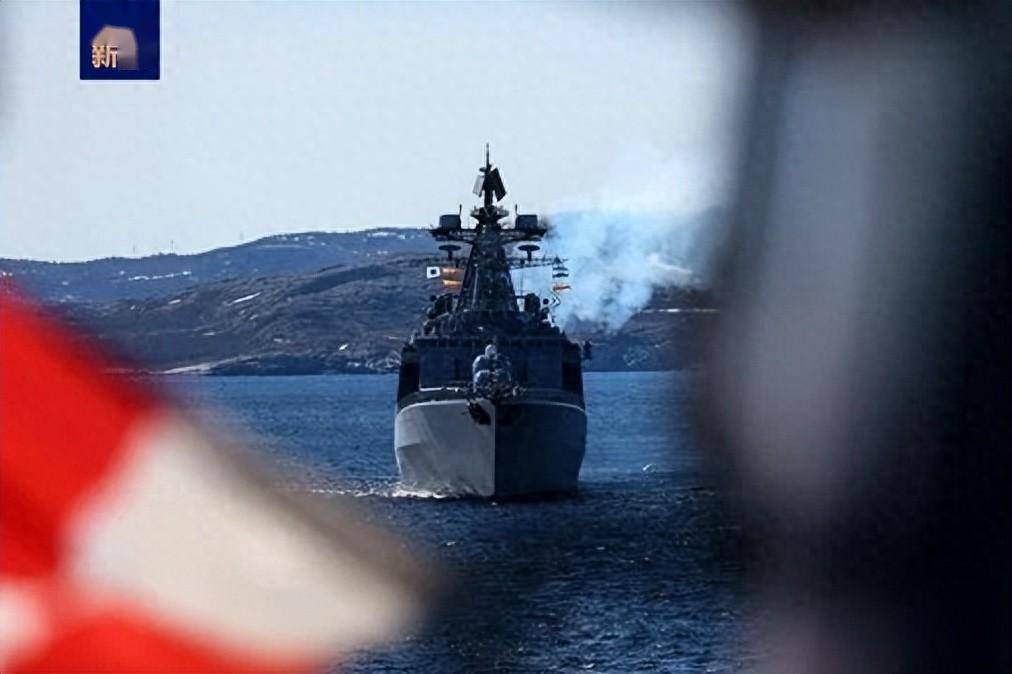 俄海军北方舰队编队抵达委内瑞拉拉瓜伊拉港开展商务访问_俄罗斯国防