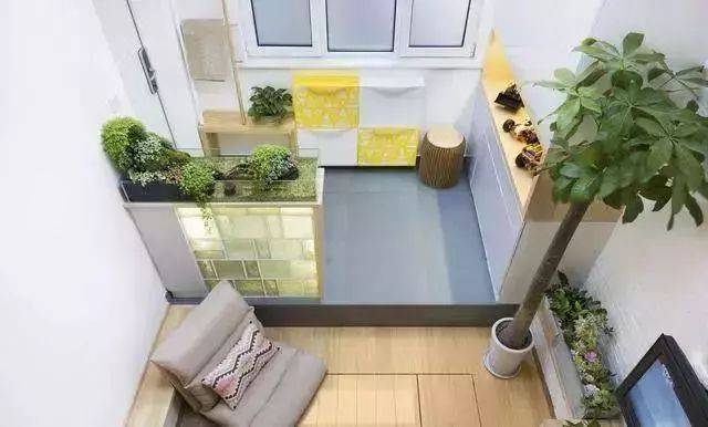 20平小户型复式公寓竟能如此全能,还有阁楼卧室,这可太厉害了!
