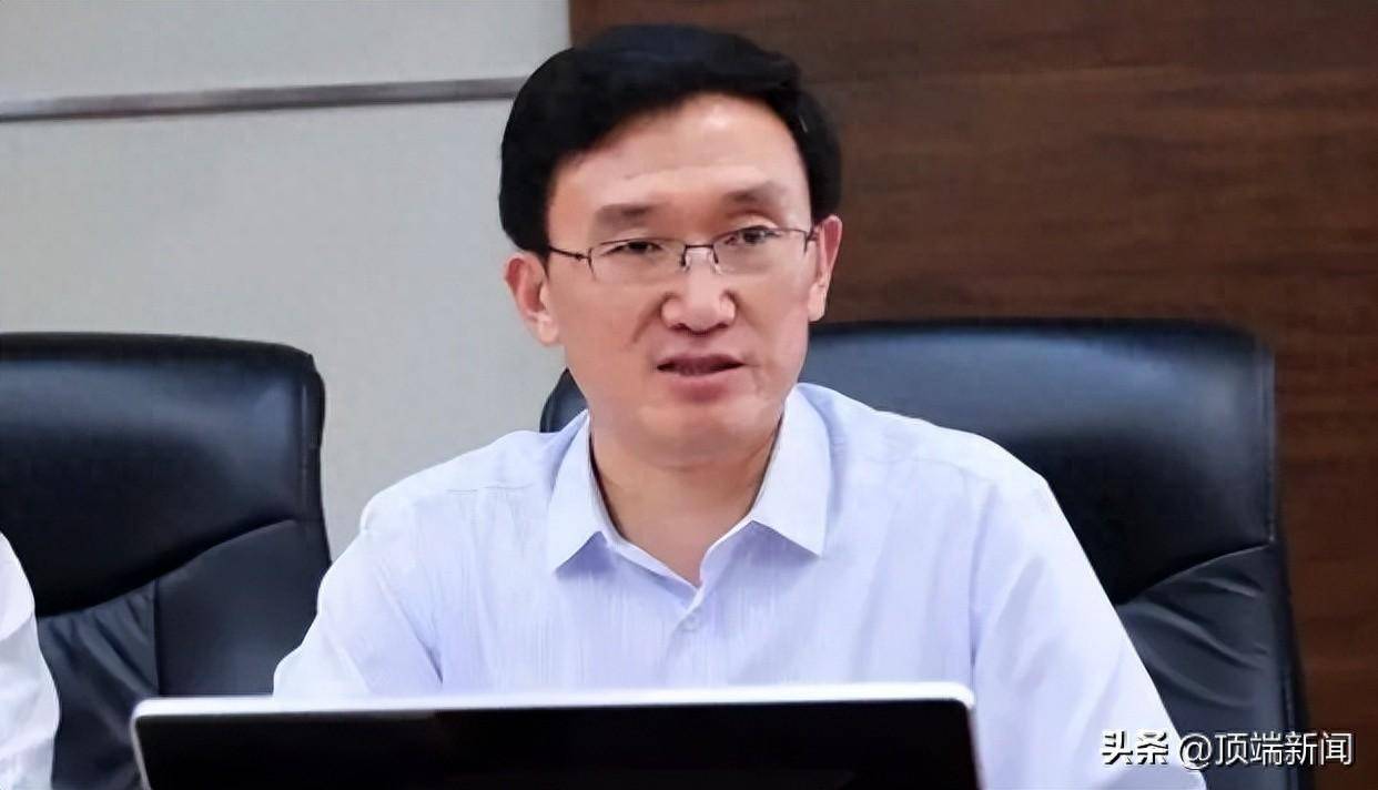 跨省履新市委常委据"盘锦发布"消息,近日,盘锦市政府召开九届第51次