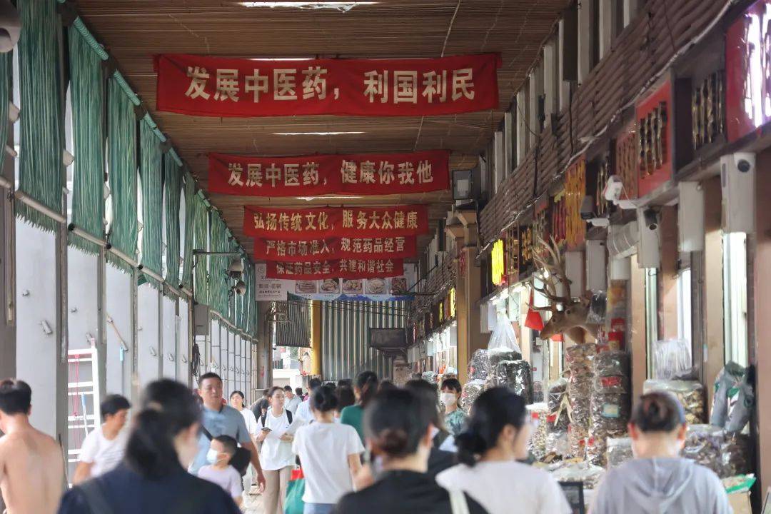 学习时报:2024年管家婆100%中奖-城市：上海国际电影节明天拉开大幕 ！赴光影之约，赏城市之美  第2张