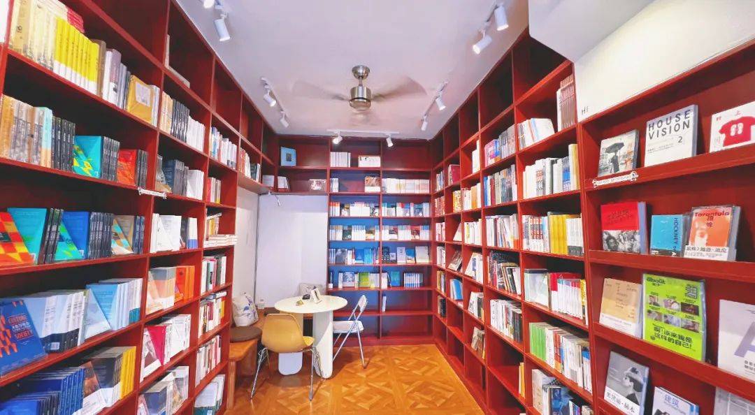 据说:沈阳十一号院新开了一家精美的书店!