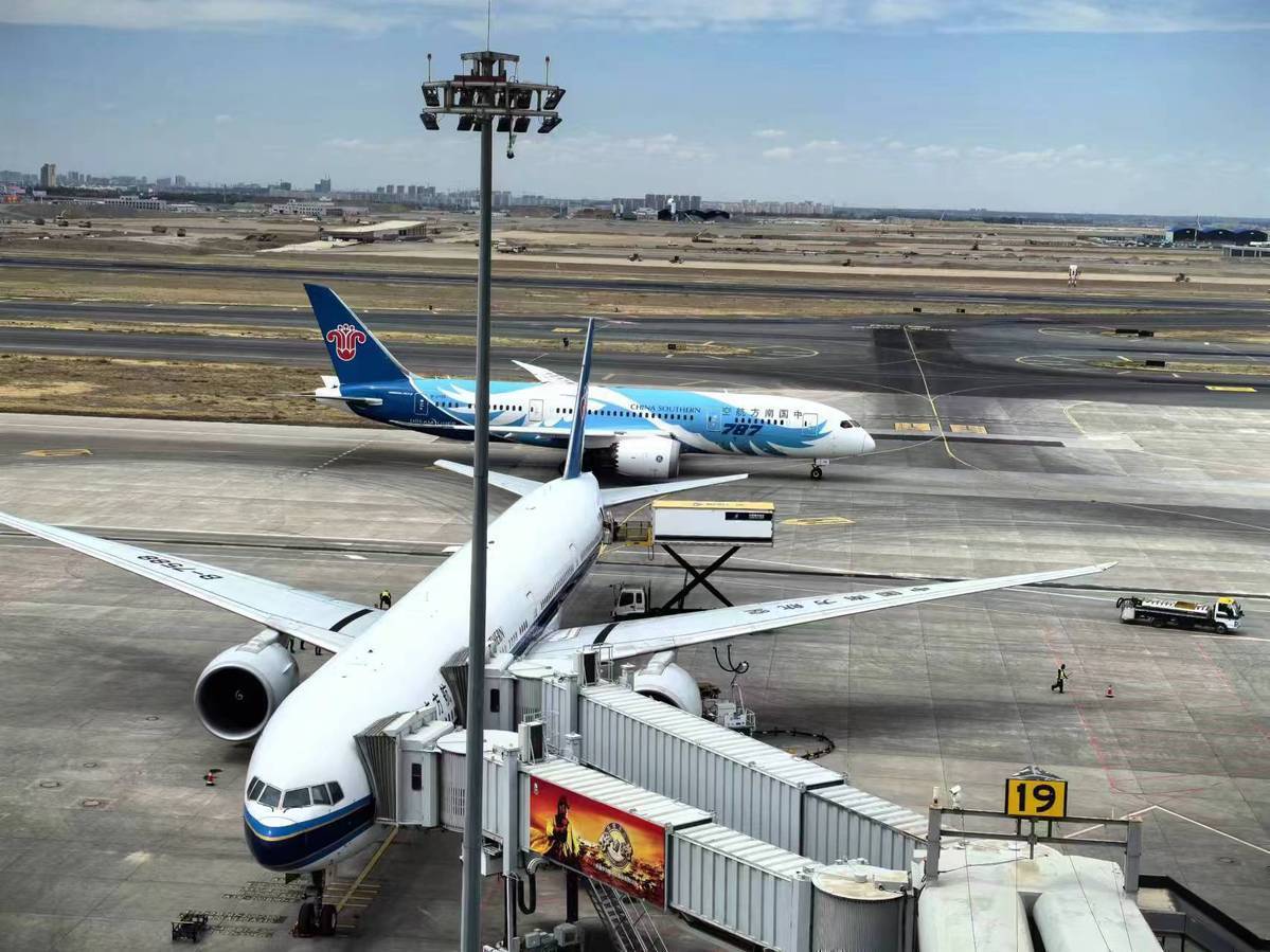 乌鲁木齐地窝堡国际机场宽体机运输保障新突破