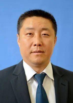 历任陕西省事业单位登记管理局局长,省机构编制委员会