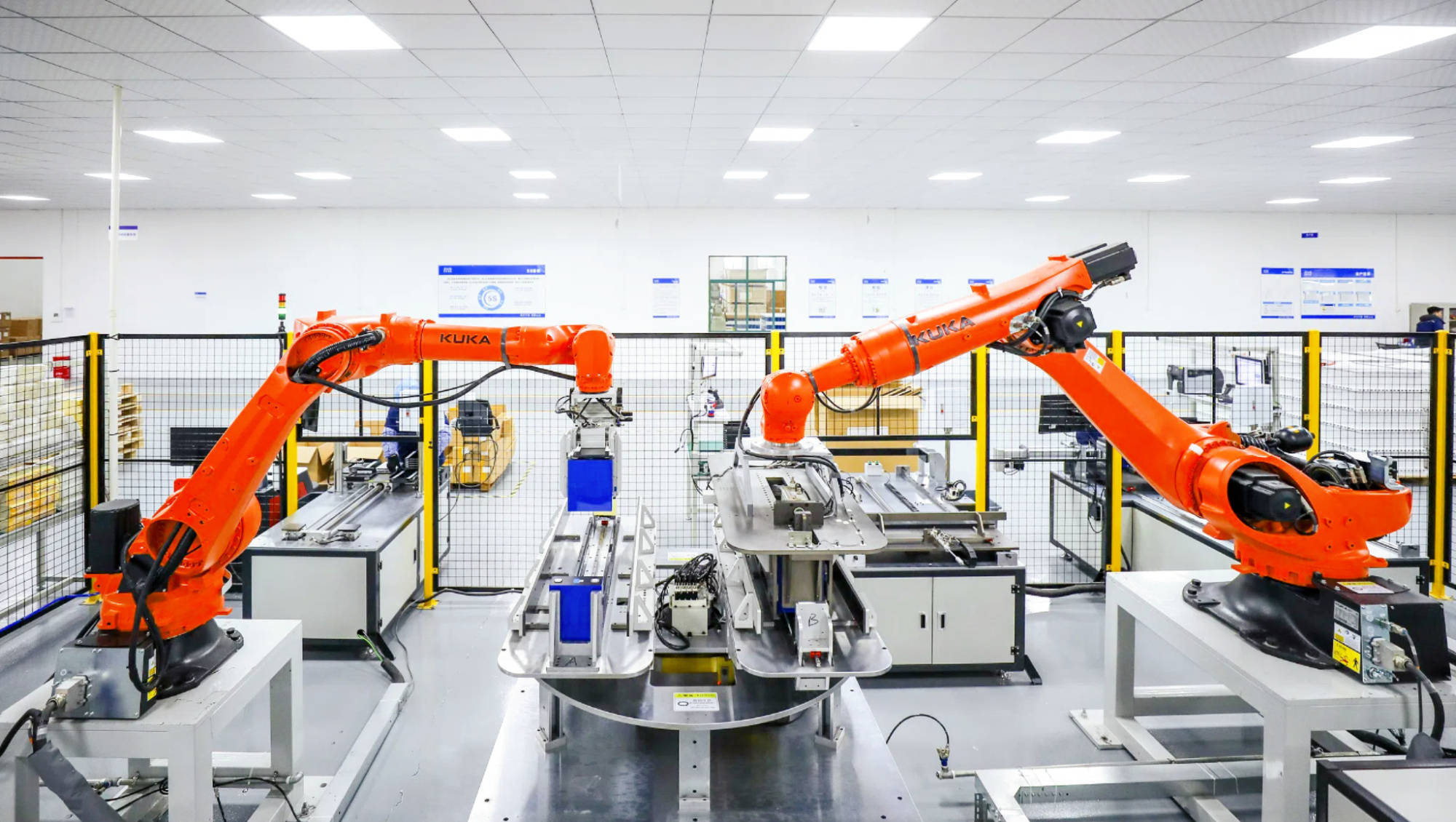 【央广时评】促进数字技术与制造业深度融合 让中国"智"造释放更多