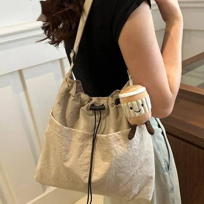 39元休闲包,单肩斜挎一包两背,大容量更能装~_包包_衣服_男女