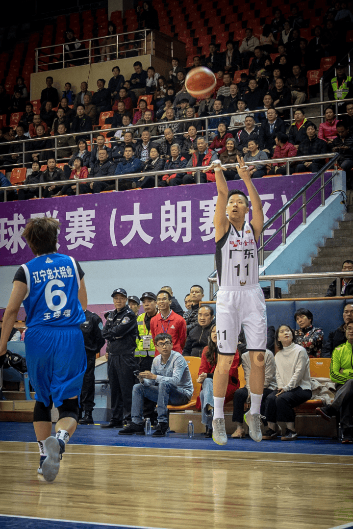 东莞5名女篮运动员确定出战巴黎奥运会_中国女篮_杨力维_篮球