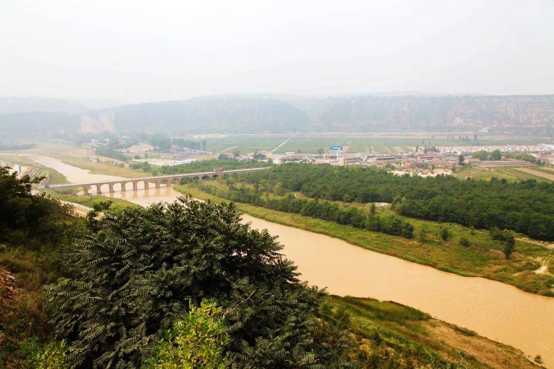 【"桥"见平凉④】泾河为名的甘肃第一桥——泾河特大桥_桥梁_泾川