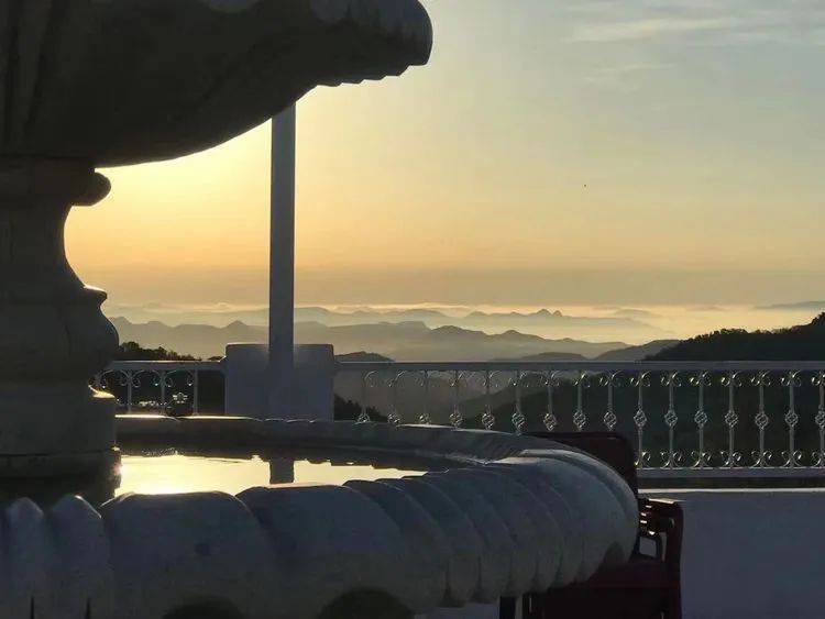 "泉"在济南过暑假|在七星台星光摩旅营地,住进云海里,睡在星空下!