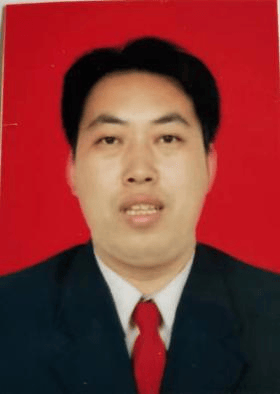 1许建武,山西医科大学毕业,现就职于永禄乡卫生院中医科,从事中医工作