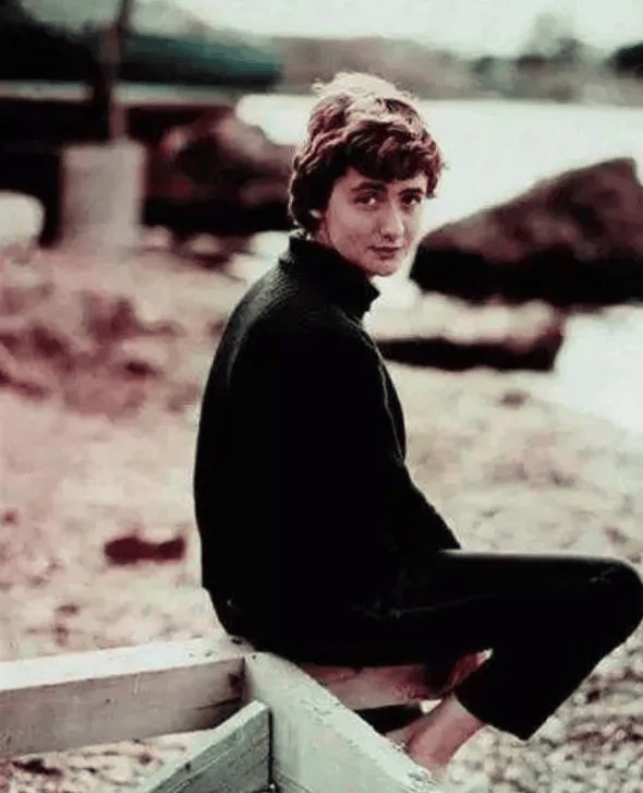 萨冈:镌刻在爱人的眼底