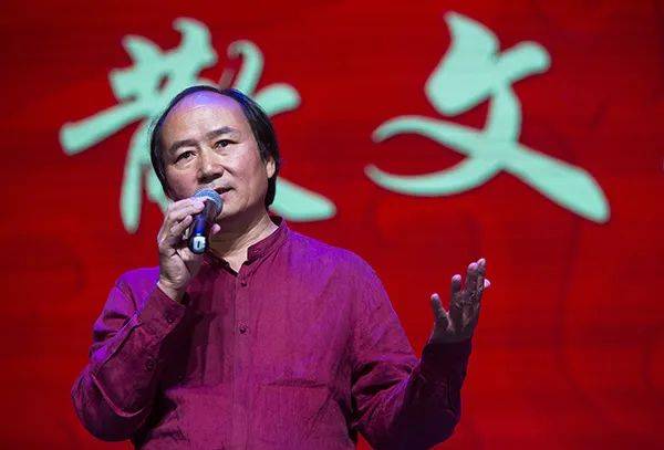 刘亮程：这个世界的从容和安静需要用散文来呈现_写作_生活_一个人