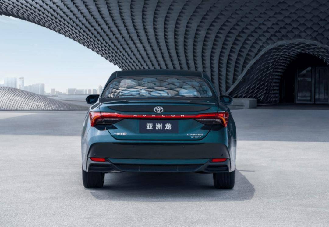 售价17.88万元起 一汽丰田新款亚洲龙avalon正式上市